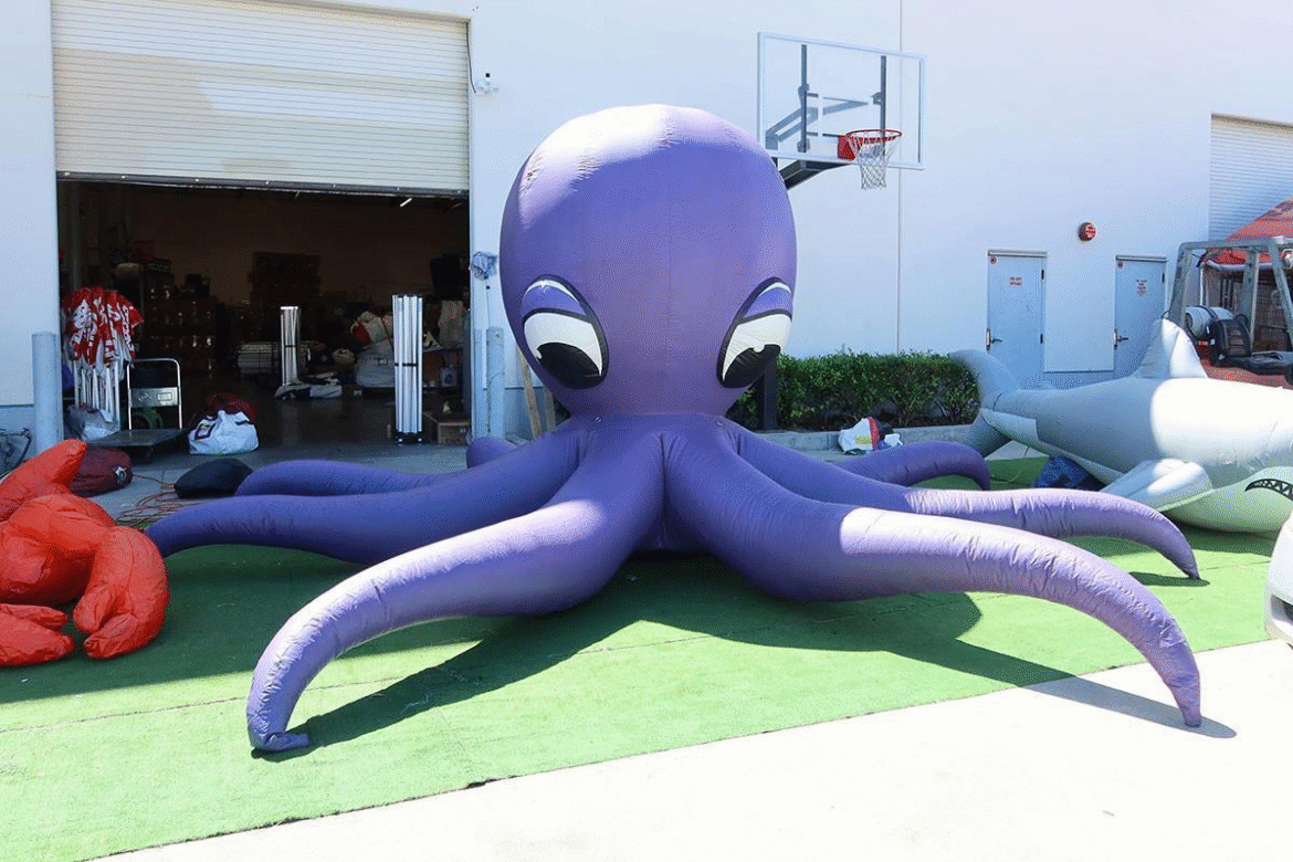Exploring The Role Of Custom Inflatables In Modern Marketing Campaigns