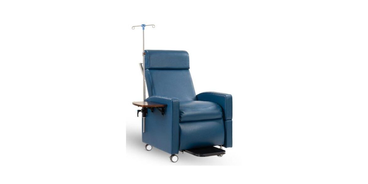 Enhancing Sampling Precision: Adjustable Seating for Phlebotomy Rooms