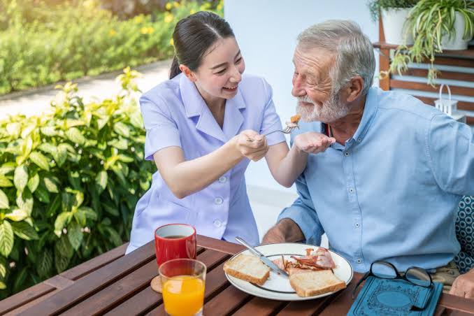 Better Recovery Begins With Personalised Home Nursing in Dubai